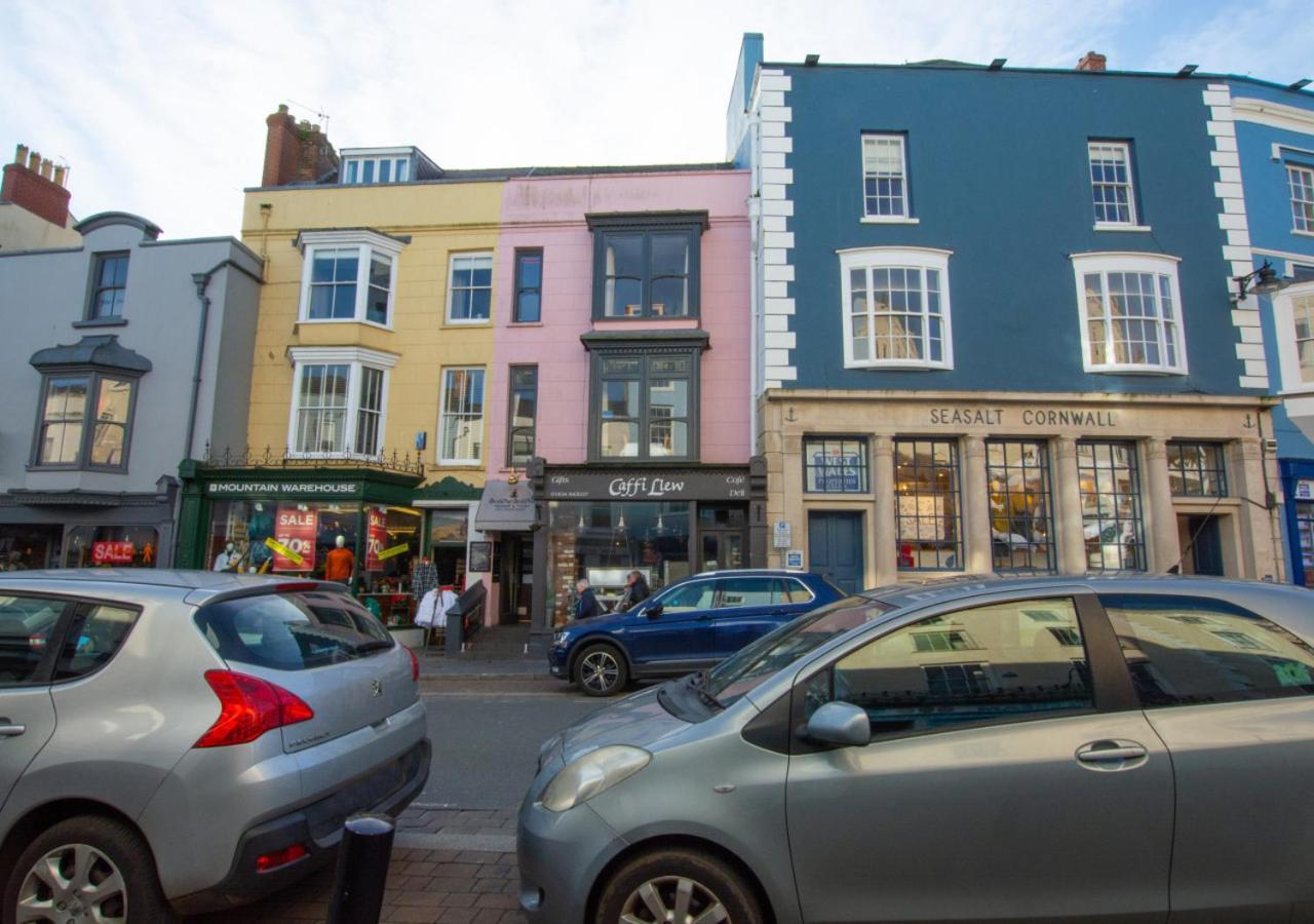 Tudor Apartment Tenby Exterior foto